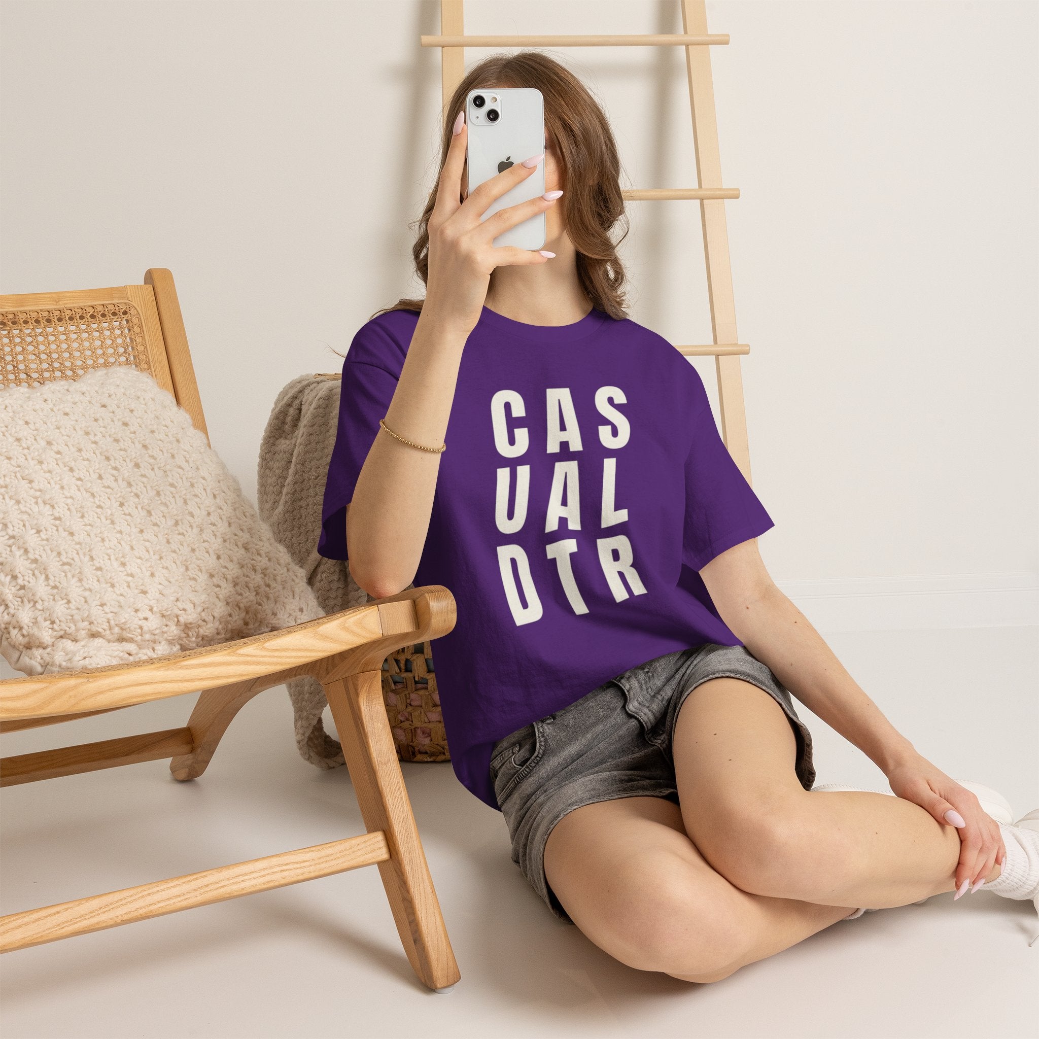 Casual Detour Graphic Tee — Vertical Text Black T‑Shirt