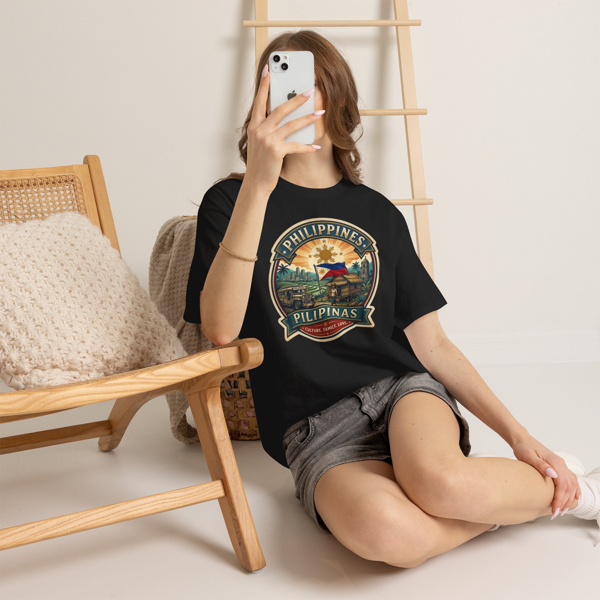 Philippines Vintage Badge T-Shirt – Filipino Pride Travel Tee