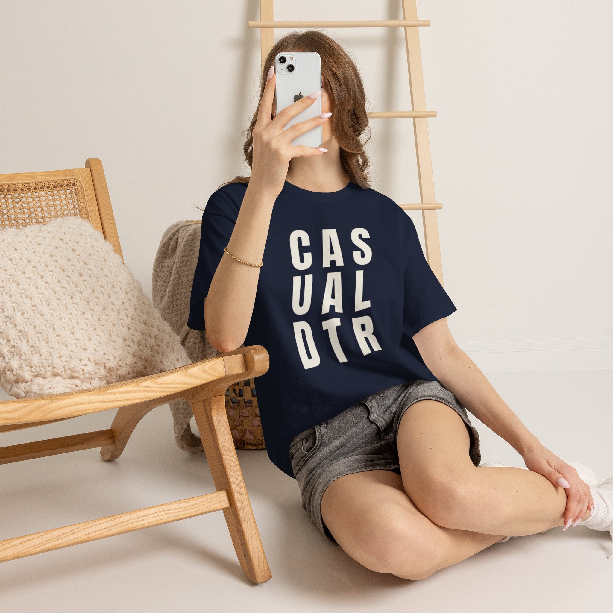 Casual Detour Graphic Tee — Vertical Text Black T‑Shirt