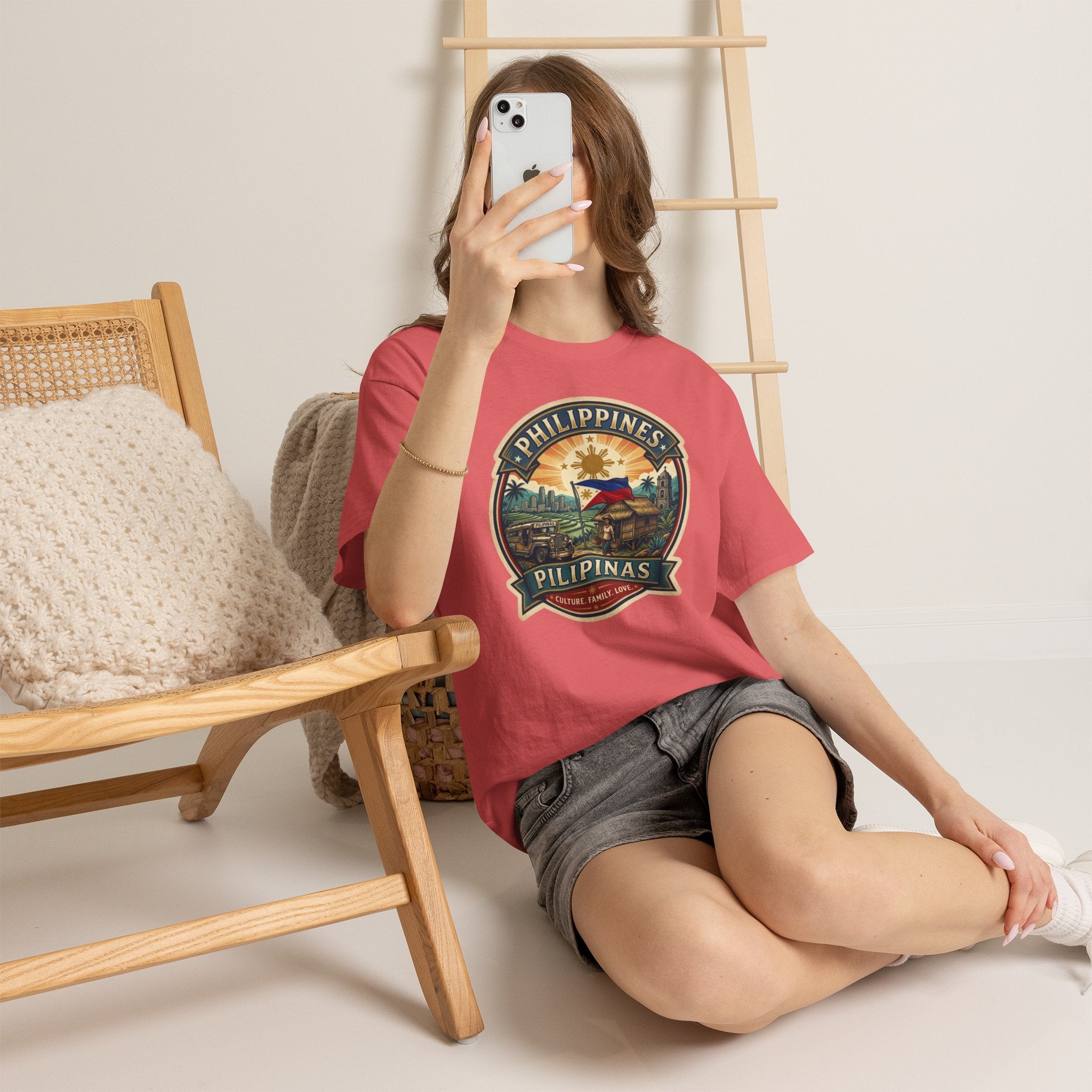 Philippines Vintage Badge T-Shirt – Filipino Pride Travel Tee