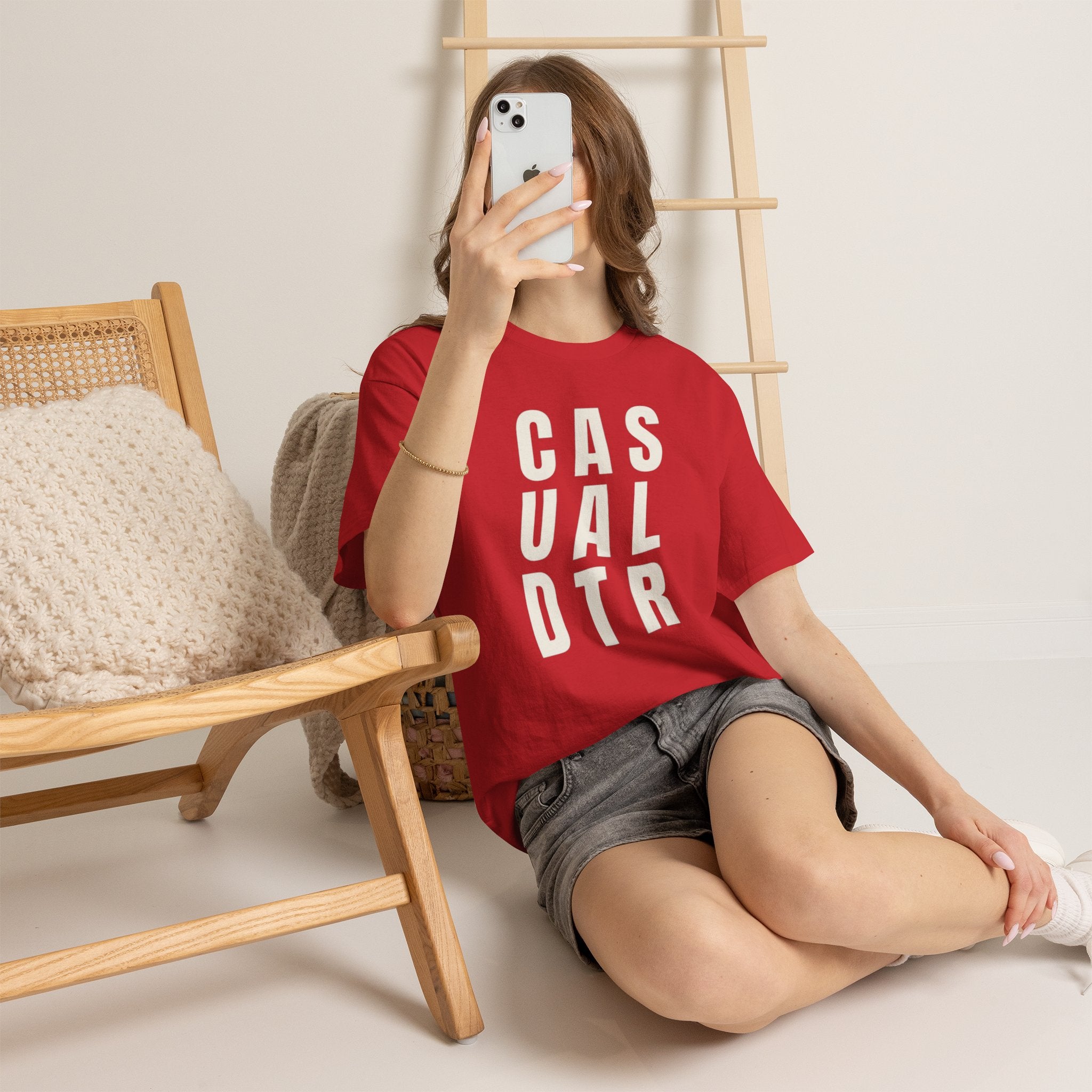 Casual Detour Graphic Tee — Vertical Text Black T‑Shirt